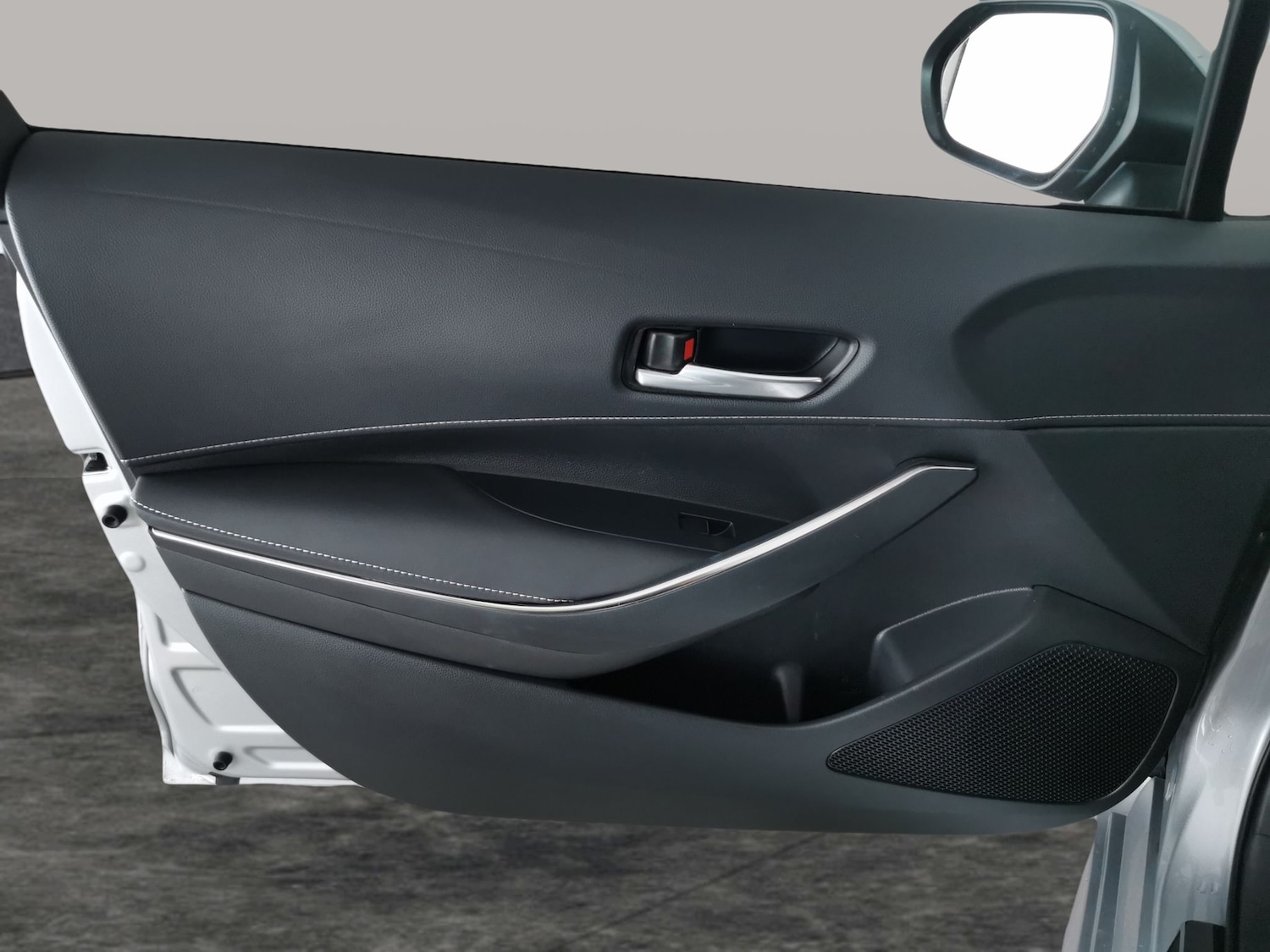 Used Toyota Corolla 2023 for sale - 76882201: Photo 29