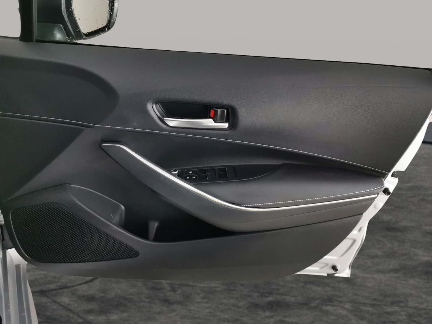 Used Toyota Corolla 2023 for sale - 76882201: Photo 32