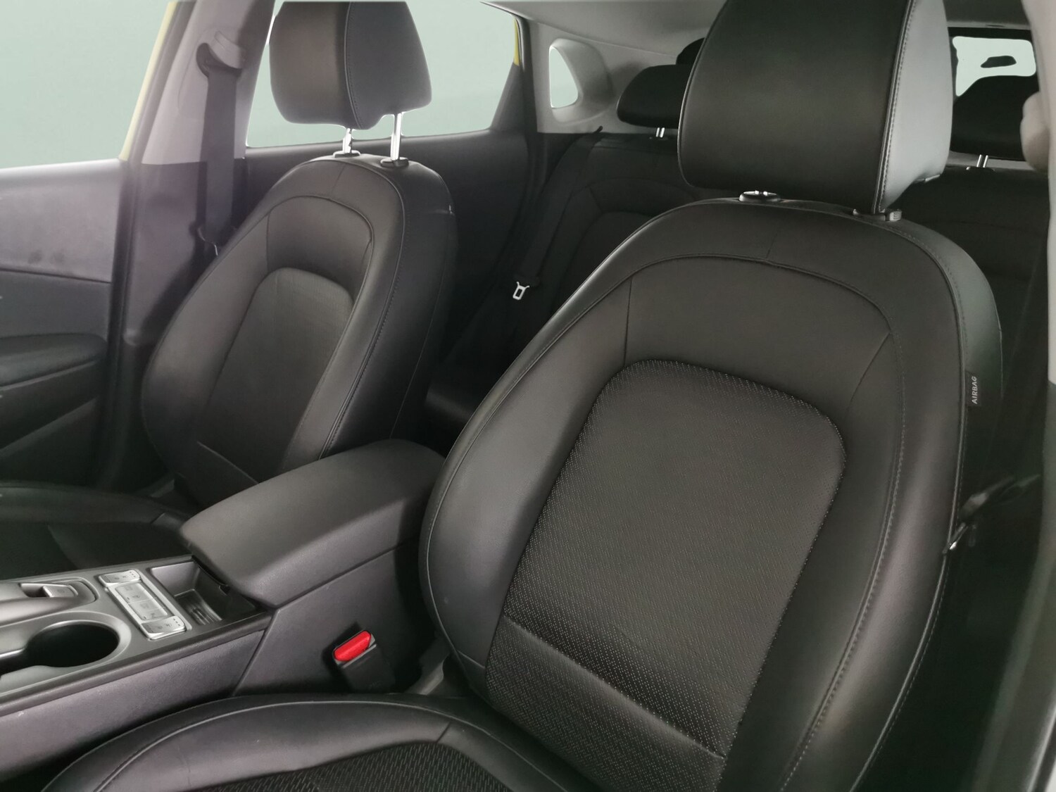 Used Hyundai KONA 2020 for sale - 78079209: Photo 6