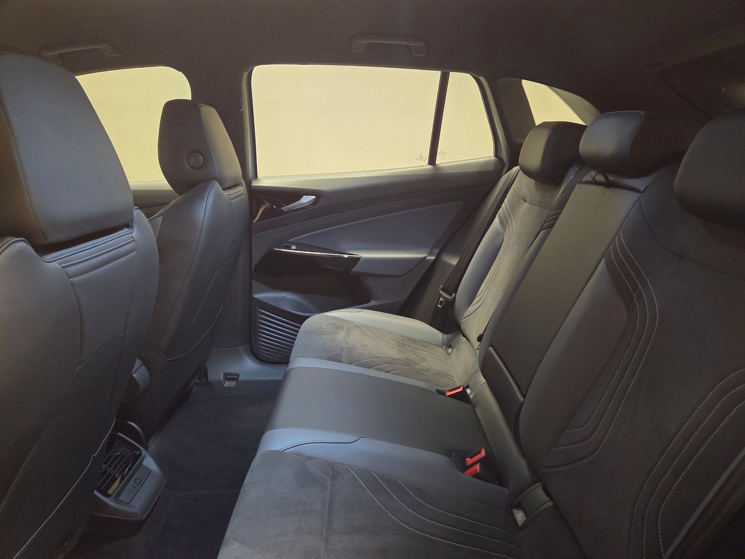 Used Volkswagen ID.4 2023 for sale - 77545590: Photo 25