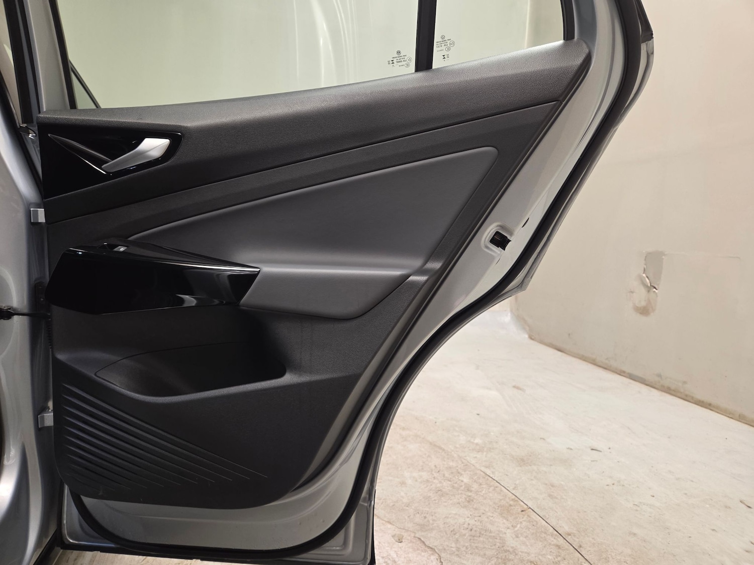 Used Volkswagen ID.4 2023 for sale - 77545590: Photo 28