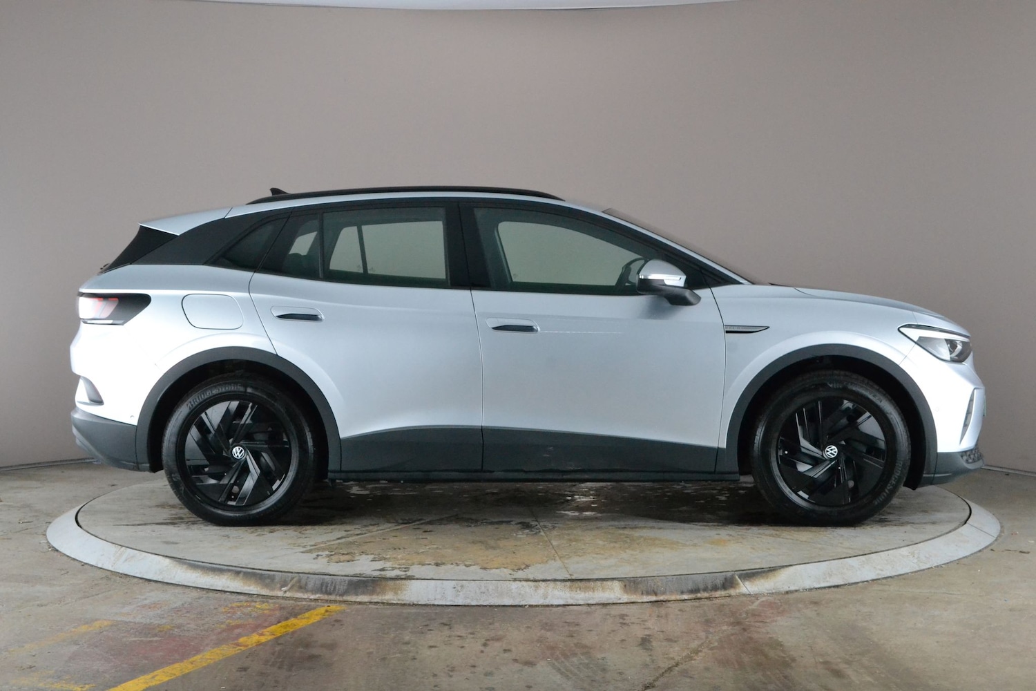 Used Volkswagen ID.4 2023 for sale - 77545590: Photo 9