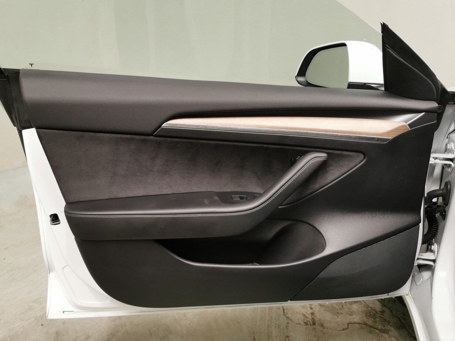 Used Tesla Model 3 2021 for sale - 77354127: Photo 28