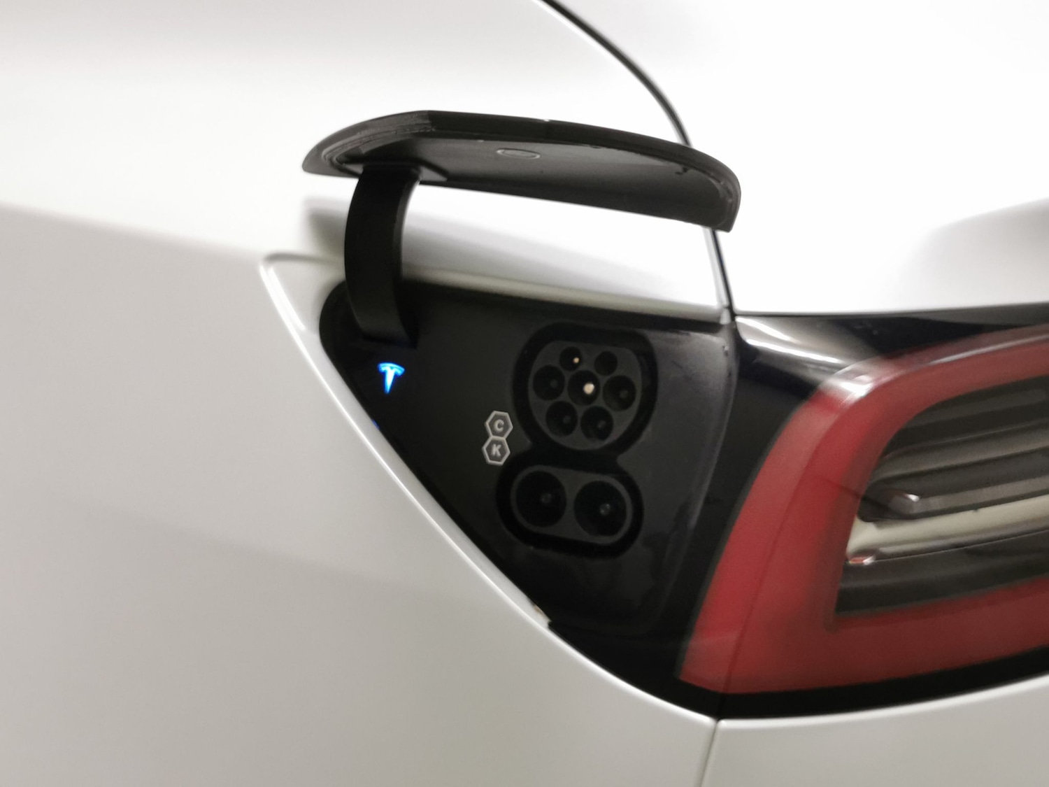 Used Tesla Model 3 2021 for sale - 77354127: Photo 32