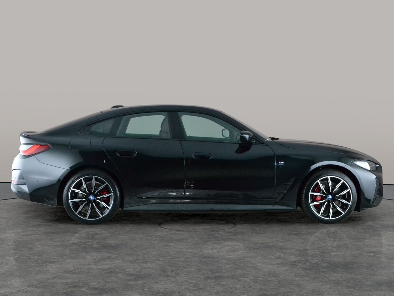 Used BMW i4 2024 for sale - 77244823: Photo 9