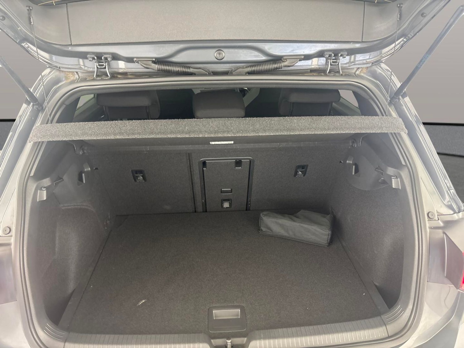 Used Volkswagen Golf 2021 for sale - 78199675: Photo 6