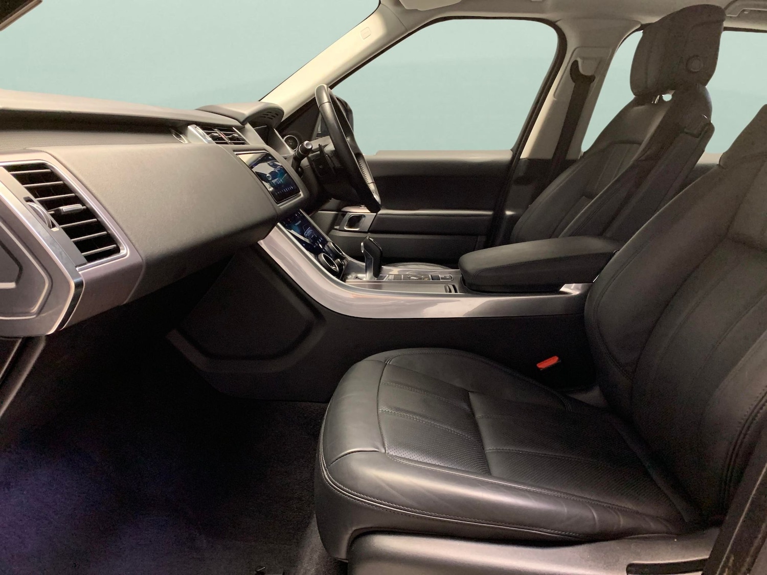 Used Land Rover Range Rover Sport 2021 for sale - 76505460: Photo 4