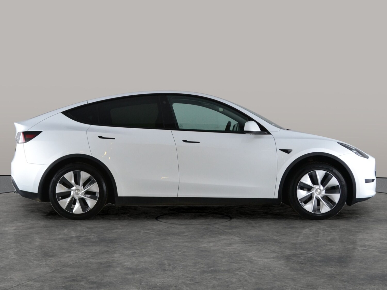 Used Tesla Model Y 2024 for sale - 77846182: Photo 13