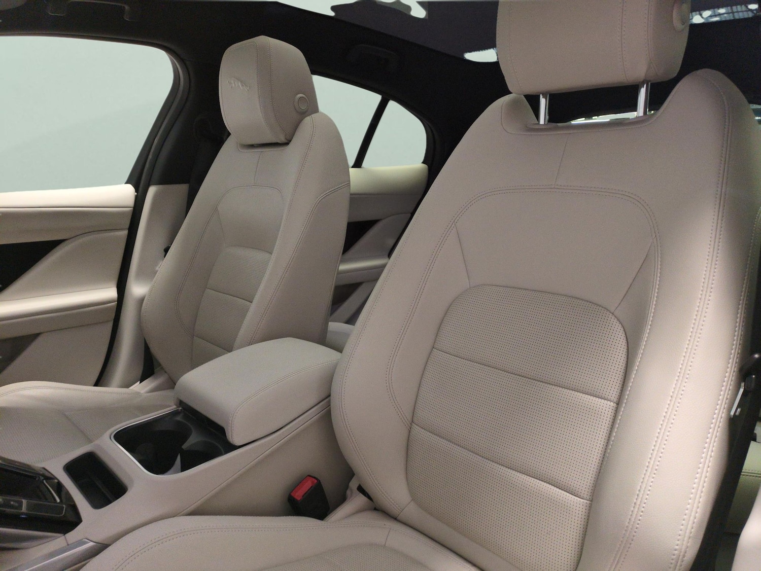 Used Jaguar I-Pace 2023 for sale - 77878088: Photo 8