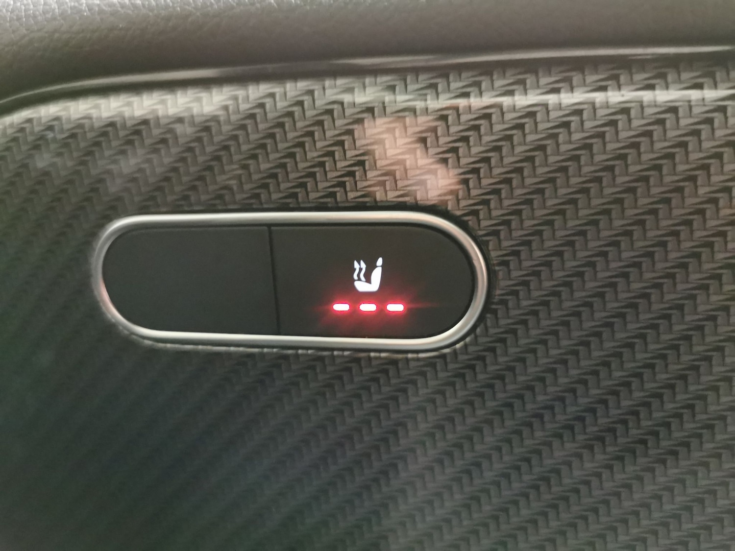 Used Mercedes-Benz GLB 2022 for sale - 76390399: Photo 26