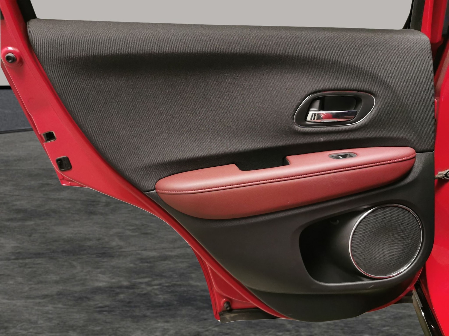 Used Honda HR-V 2019 for sale - 76540311: Photo 31