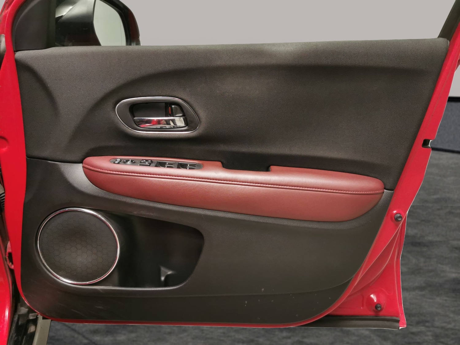 Used Honda HR-V 2019 for sale - 76540311: Photo 33