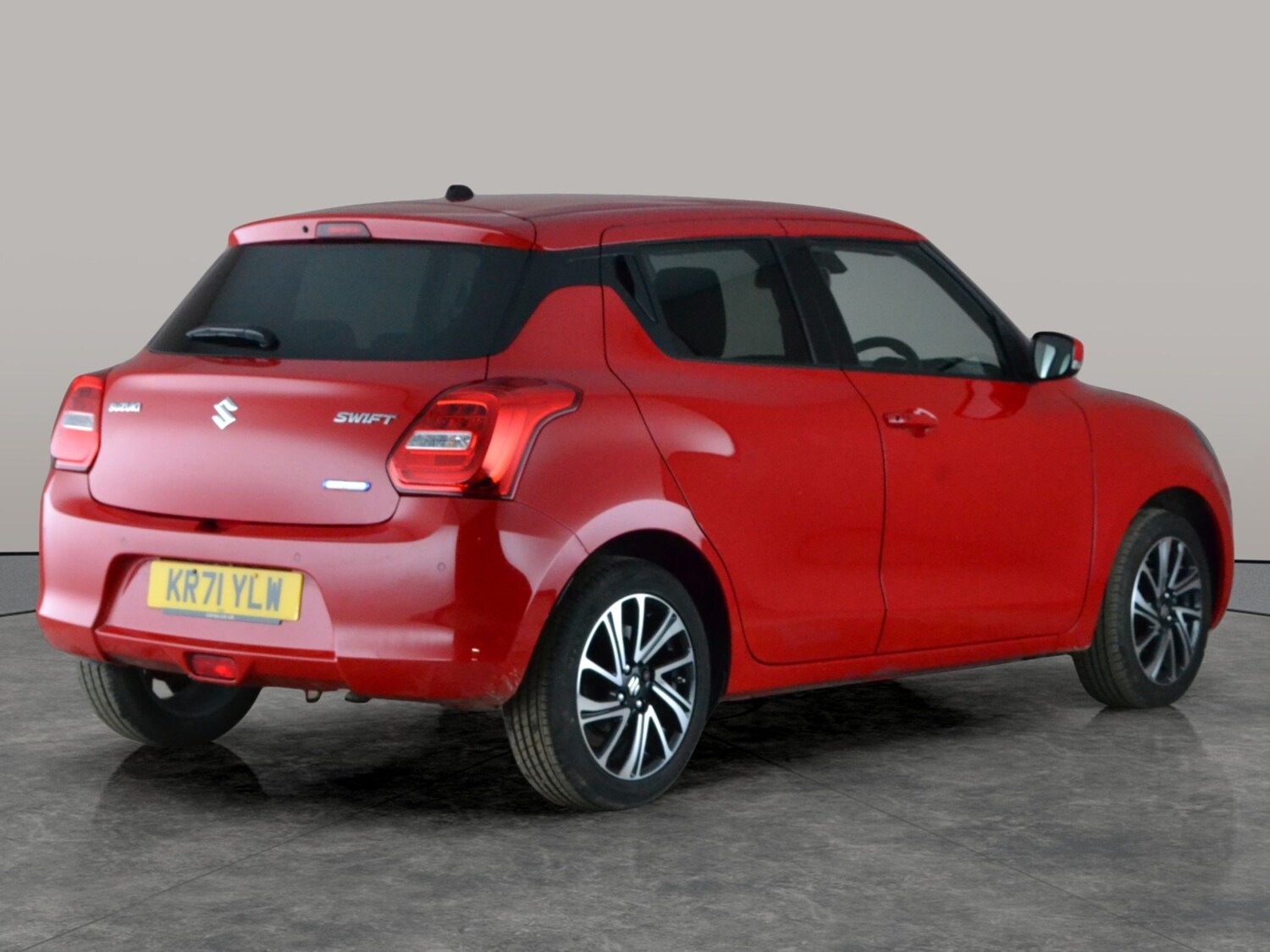 Used Suzuki Swift 2022 for sale - 77928210: Photo 10