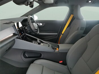 Used Polestar Polestar 2 undefined for sale - 78218509: Photo