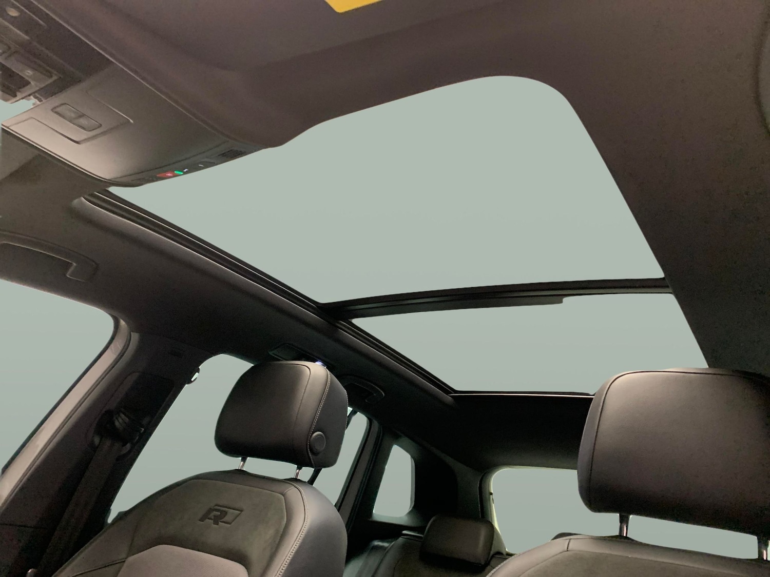 Used Volkswagen Tiguan 2020 for sale - 76113196: Photo 6