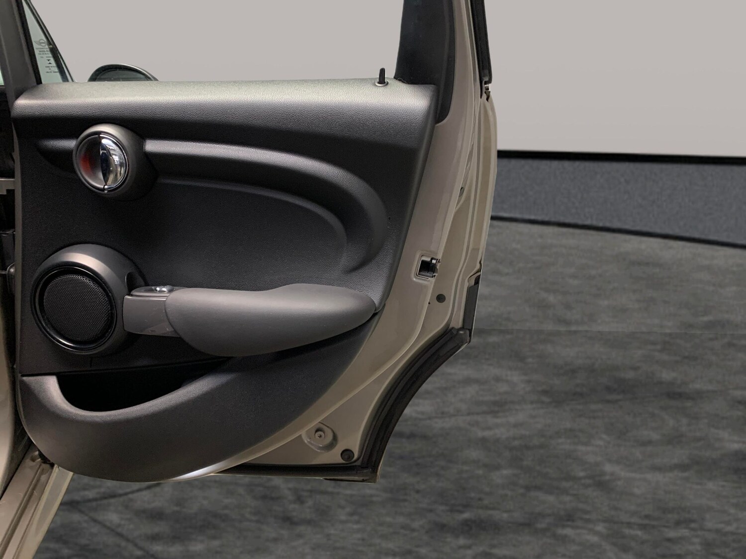 Used MINI Hatch 2019 for sale - 78009857: Photo 23