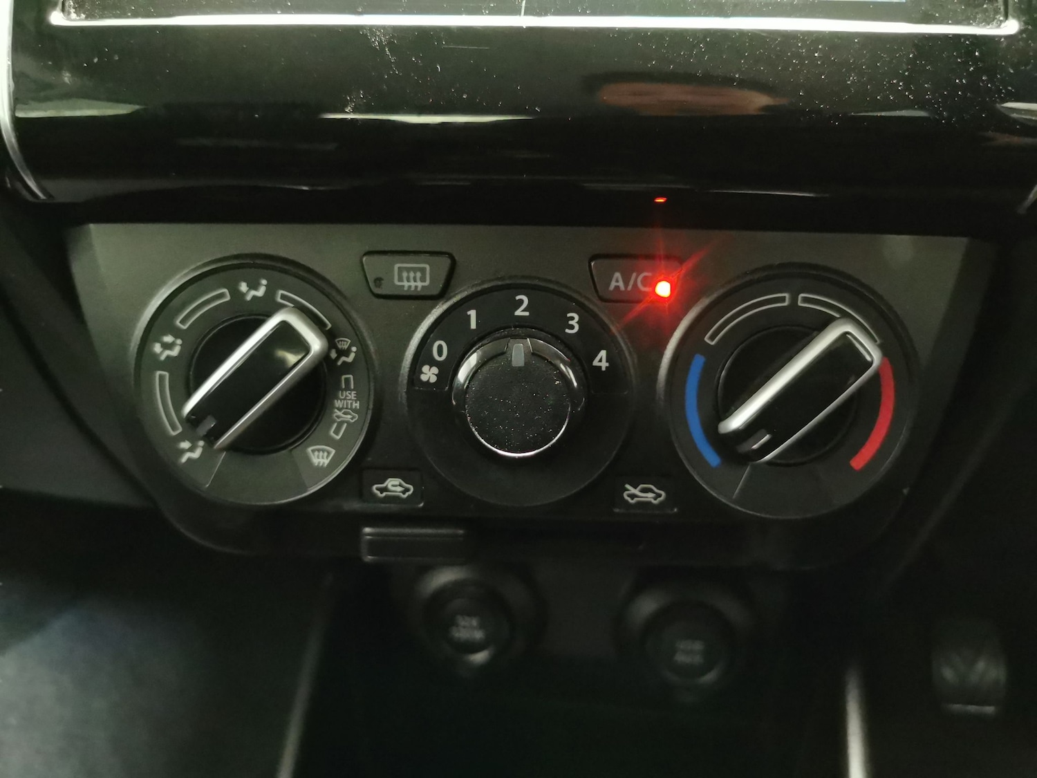 Used Suzuki Swift 2023 for sale - 77054399: Photo 18