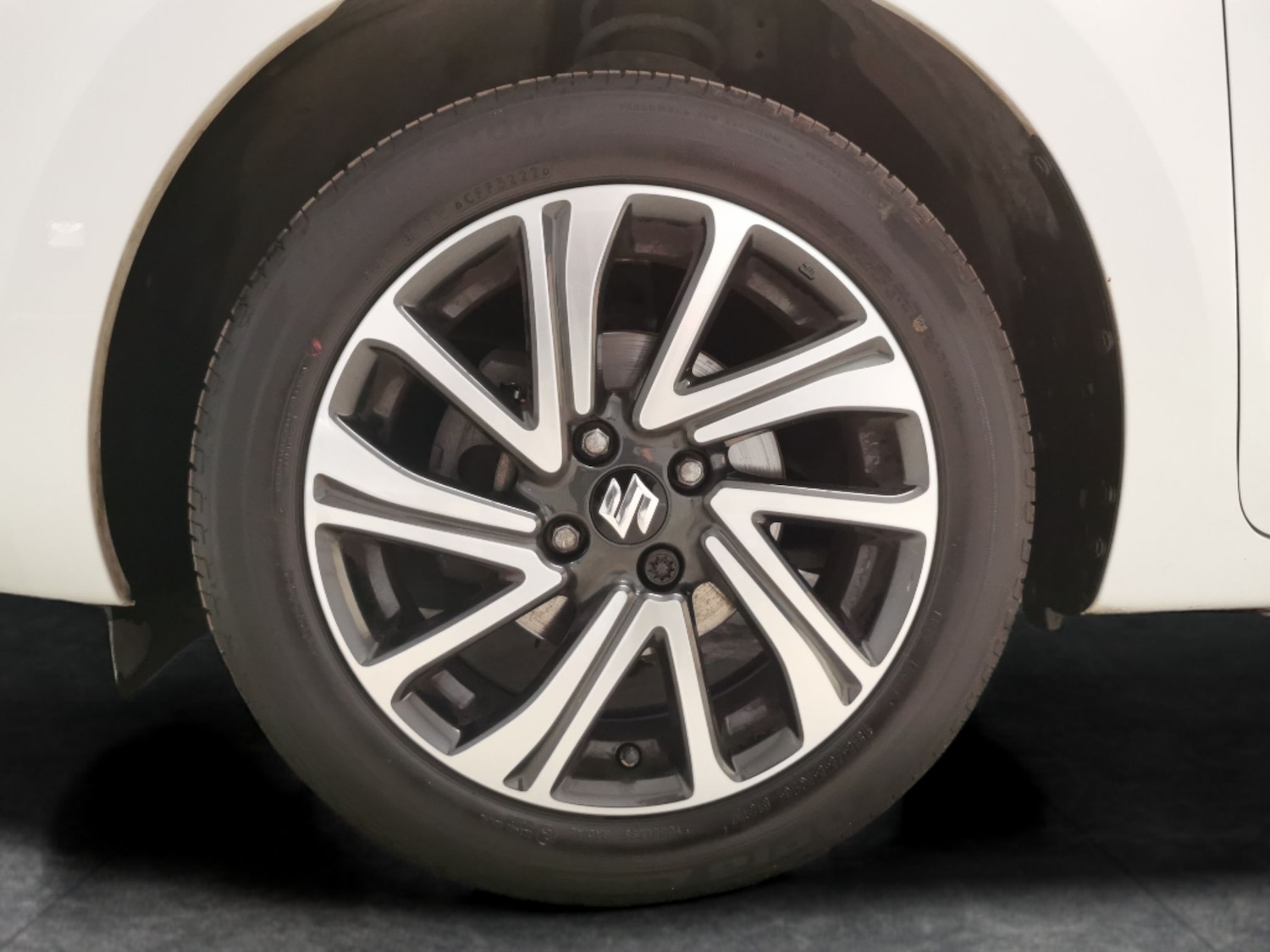 Used Suzuki Swift 2023 for sale - 77054399: Photo 23