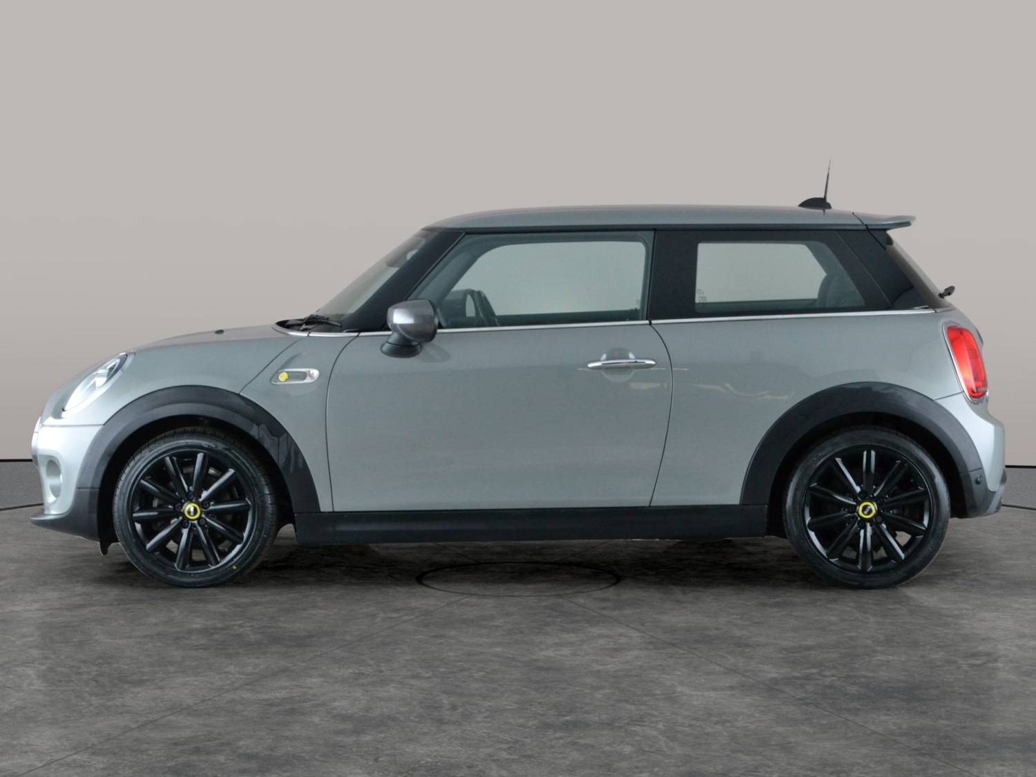 Used MINI Hatch 2020 for sale - 77476779: Photo 13