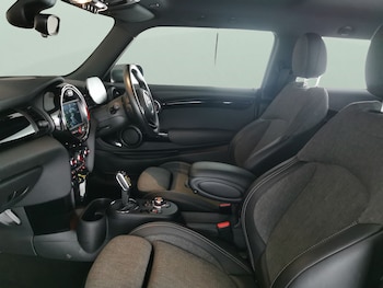 Used MINI Hatch 2020 for sale - 77476779: Photo