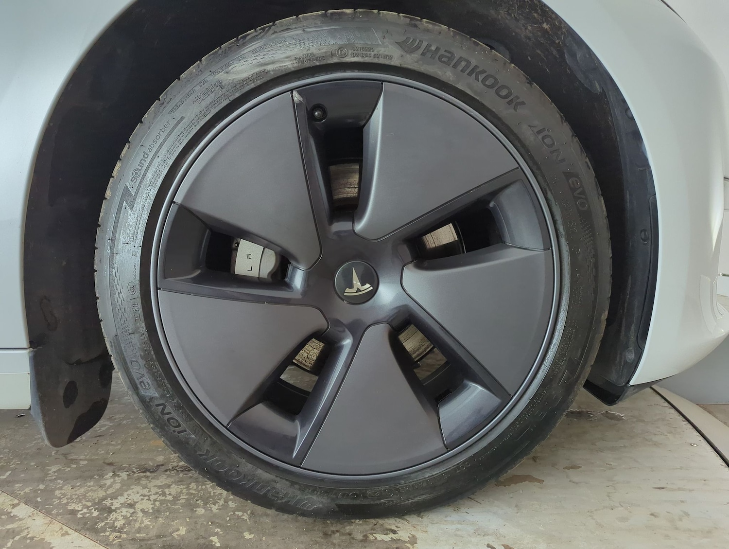 Used Tesla Model 3 2023 for sale - 77834061: Photo 24