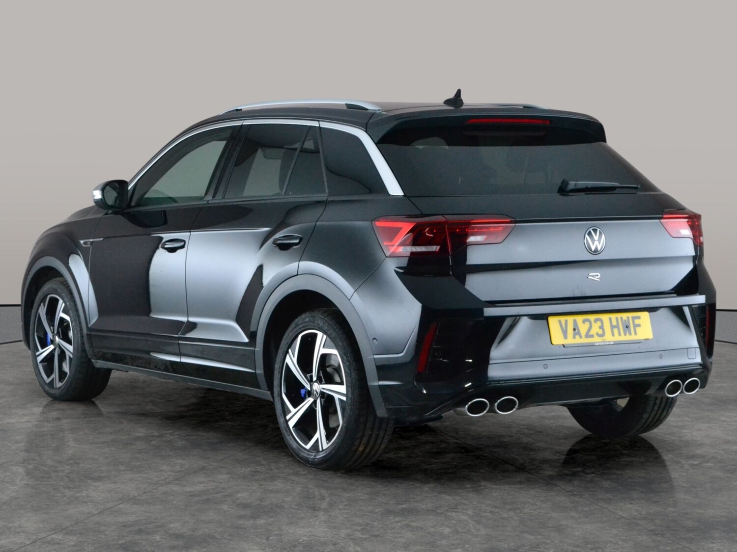 Used Volkswagen T-Roc for sale - 77660780: Photo 11