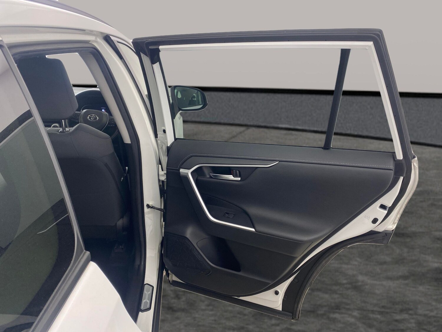 Used Toyota RAV4 2021 for sale - 78094157: Photo 26