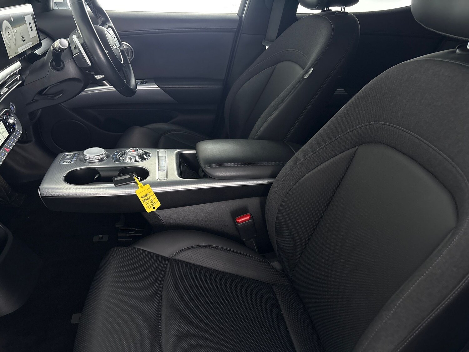 Used Genesis GV60 2022 for sale - 78150971: Photo 16