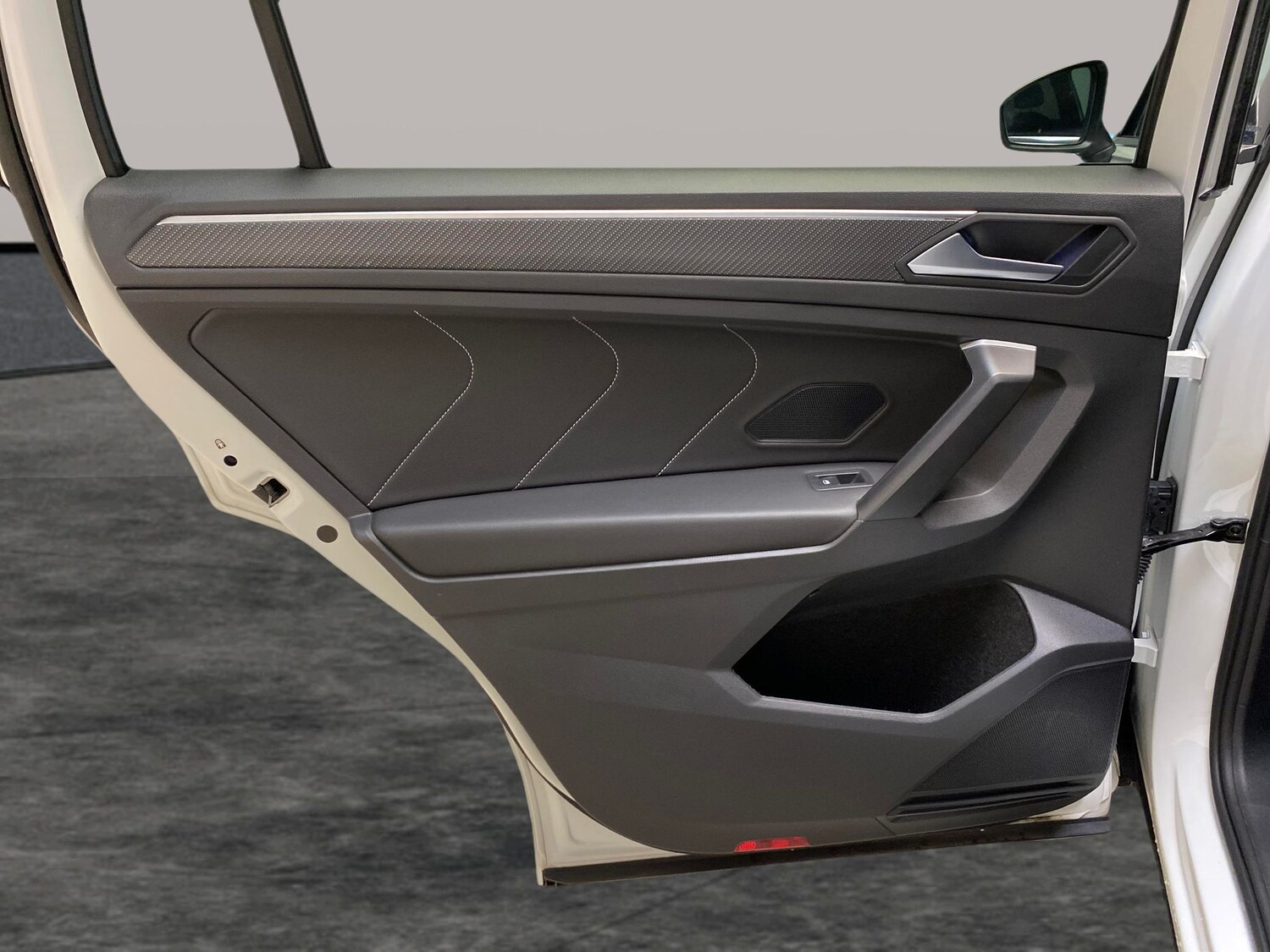 Used Volkswagen Tiguan Allspace 2024 for sale - 78075125: Photo 29