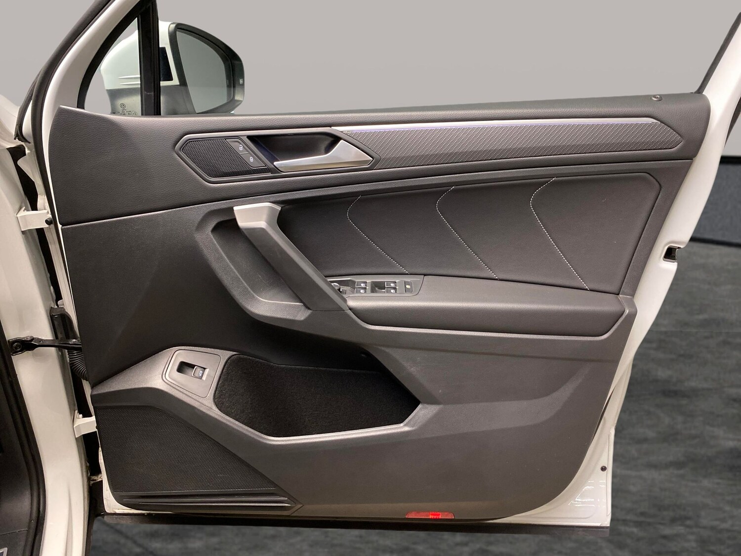 Used Volkswagen Tiguan Allspace 2024 for sale - 78075125: Photo 32