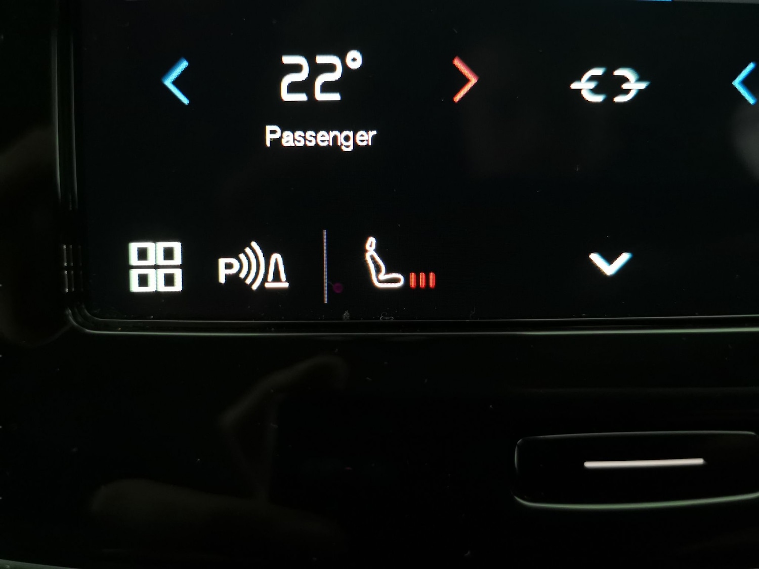 Used Volvo XC40 2024 for sale - 77256846: Photo 19