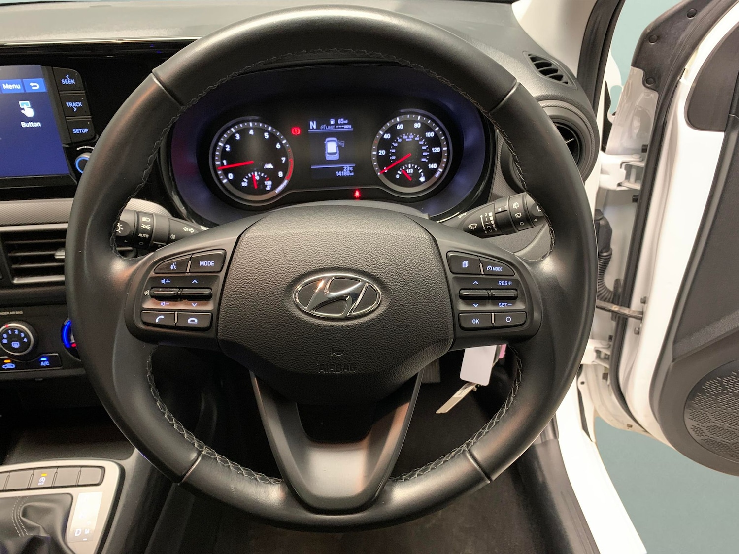 Used Hyundai i10 2022 for sale - 76792817: Photo 15