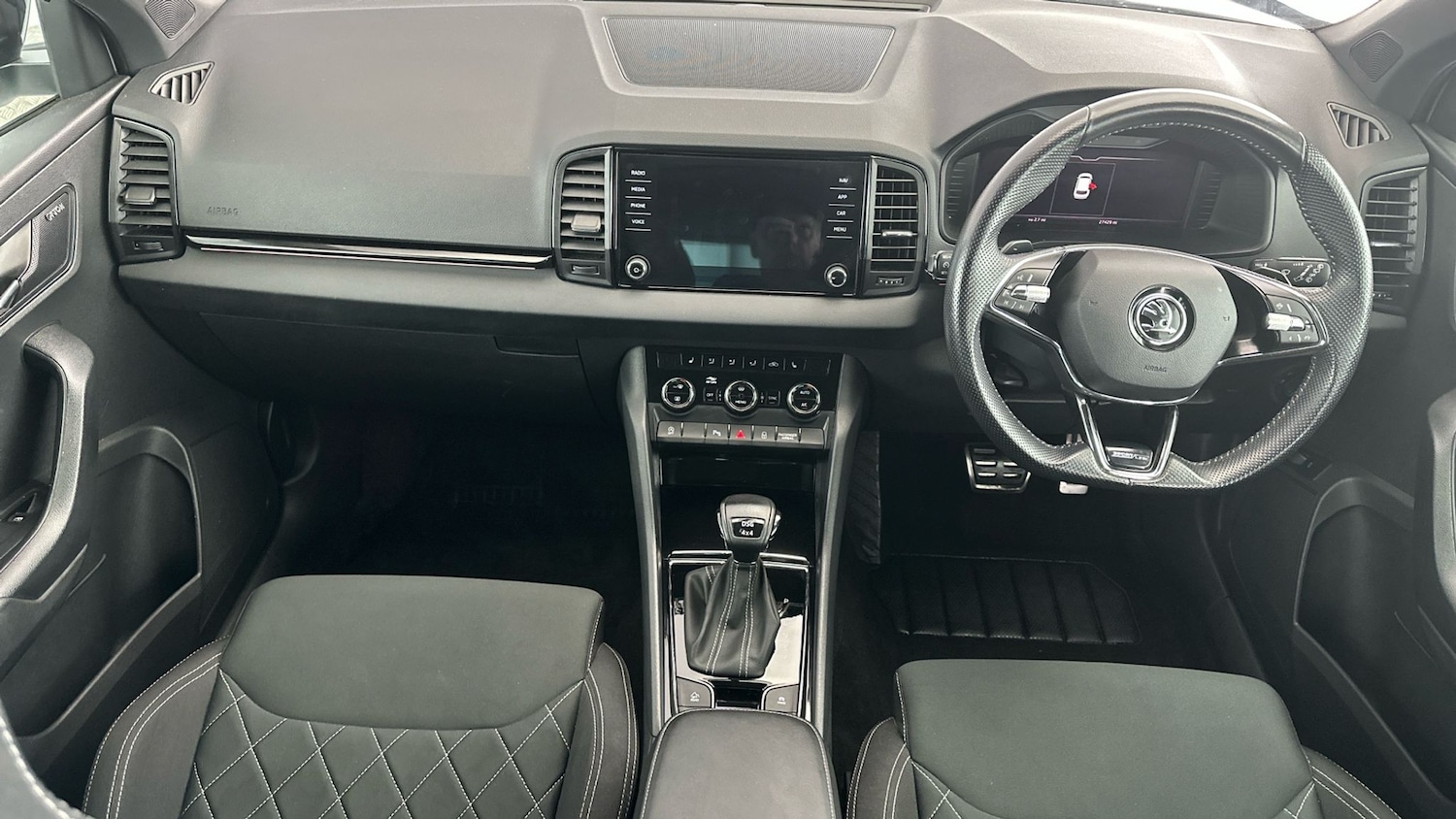 Used Skoda Karoq 2021 for sale - 76364942: Photo 17