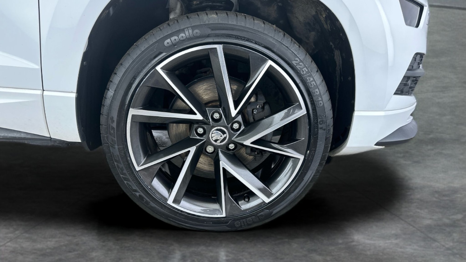 Used Skoda Karoq 2021 for sale - 76364942: Photo 24