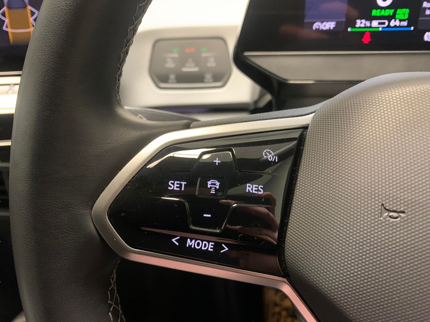 Used Volkswagen ID.3 2023 for sale - 77458211: Photo 16