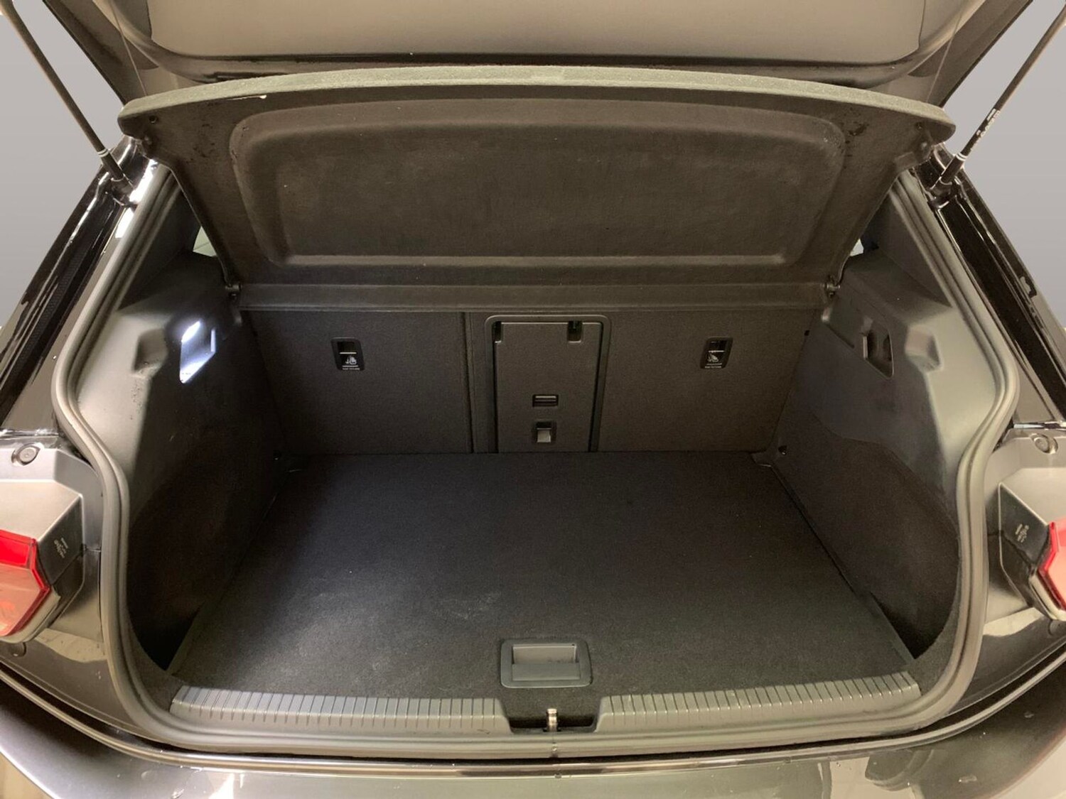 Used Volkswagen ID.3 2023 for sale - 77458211: Photo 28