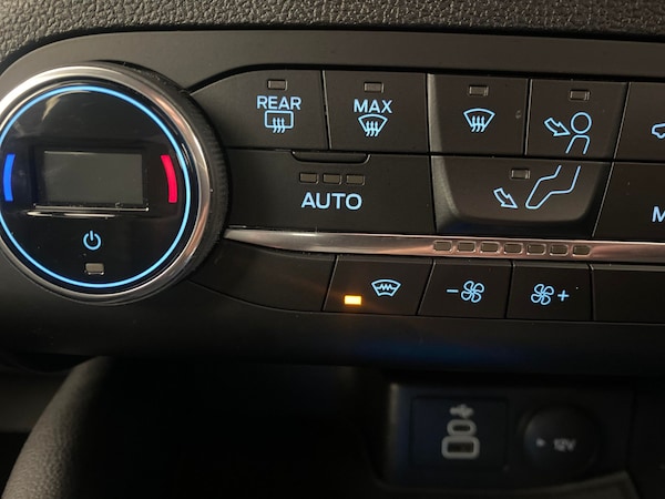 Used Ford Kuga 2022 for sale - 76222320: Photo 24