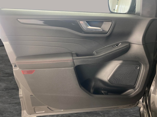 Used Ford Kuga 2022 for sale - 76222320: Photo 33