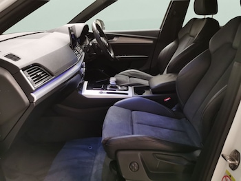 Used Audi Q5 2023 for sale - 77932393: Photo