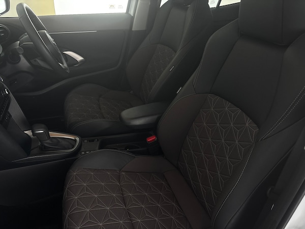 Used Toyota Yaris Cross 2023 for sale - 76245025: Photo 18