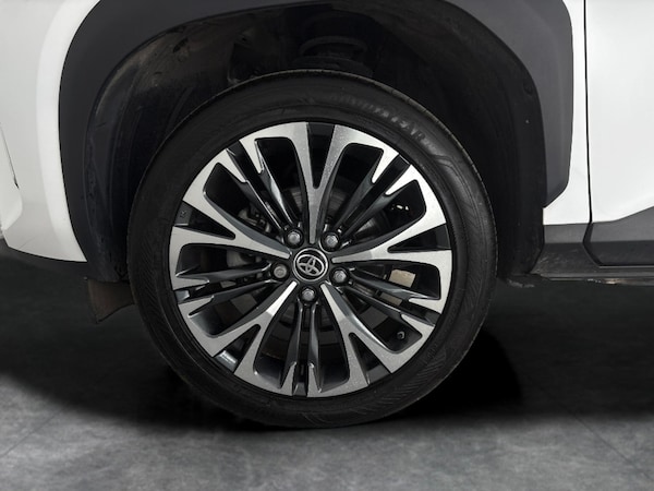 Used Toyota Yaris Cross 2023 for sale - 76245025: Photo 36