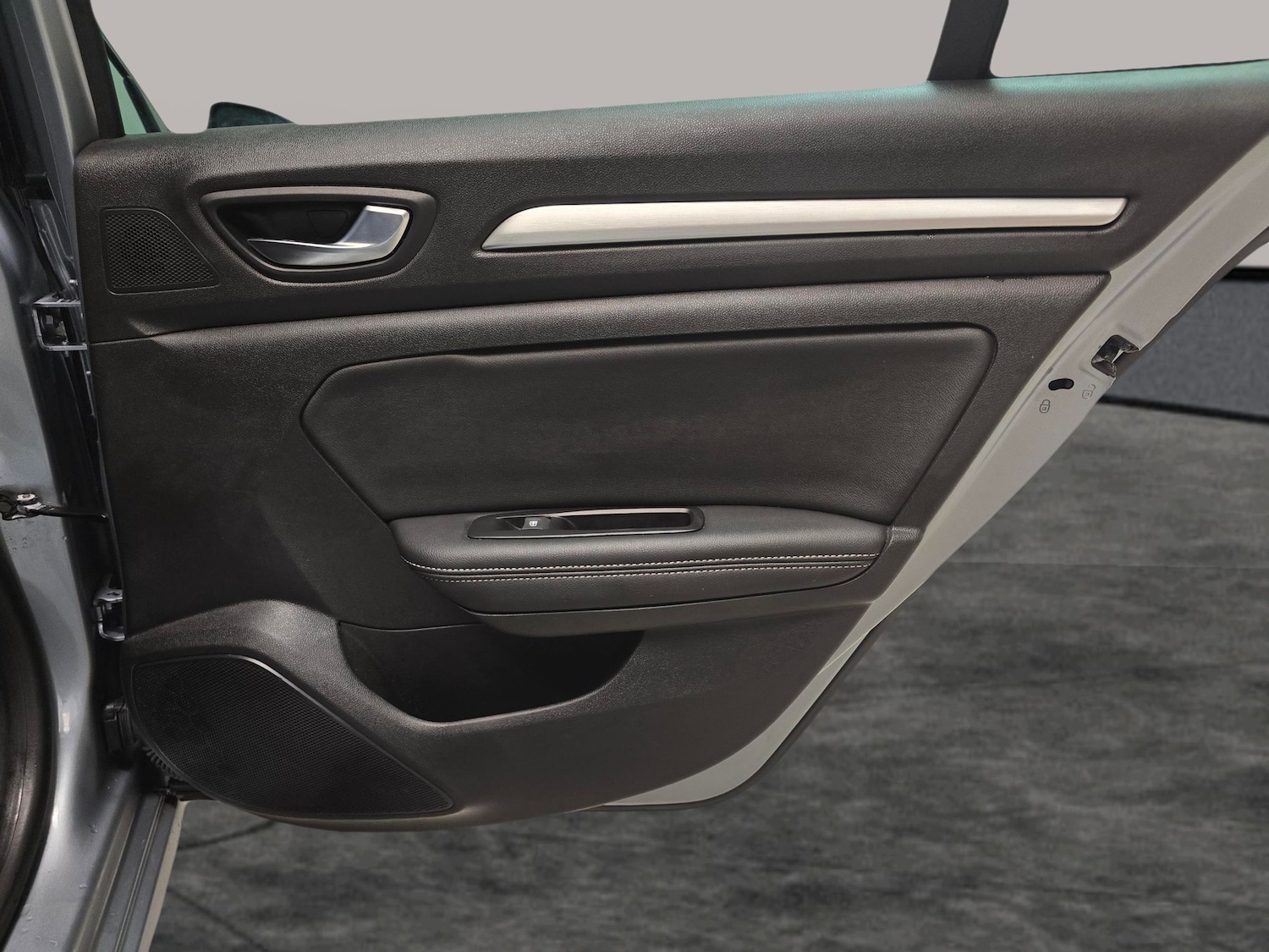 Used Renault Megane 2021 for sale - 76668726: Photo 32