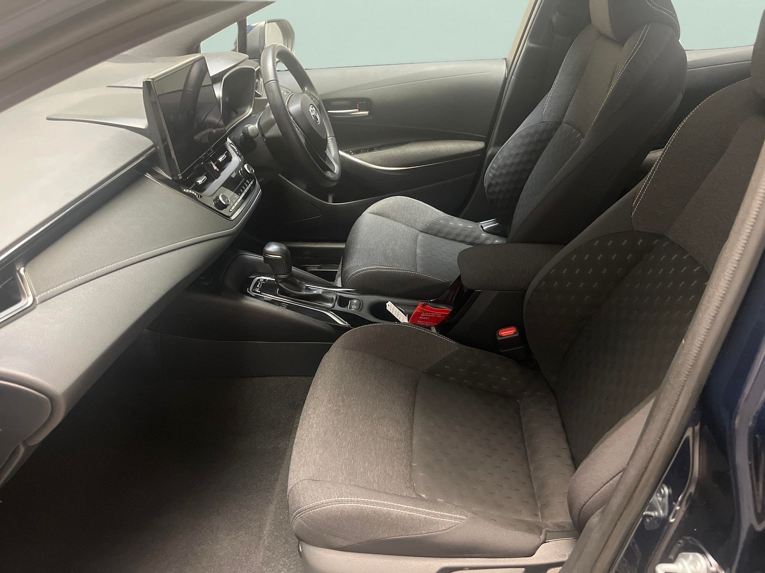 Used Toyota Corolla 2023 for sale - 77789995: Photo 4