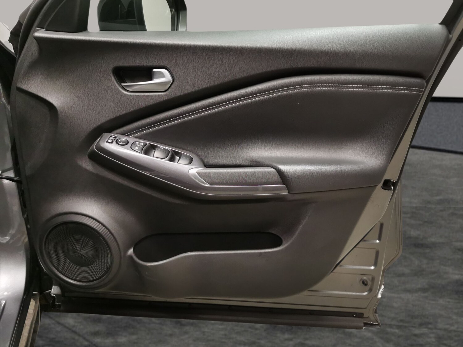 Used Nissan Juke 2023 for sale - 77902151: Photo 31