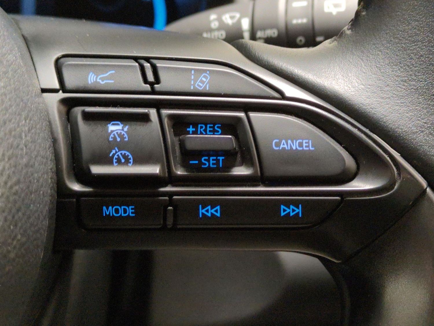 Used Toyota Yaris Cross 2022 for sale - 77592580: Photo 19