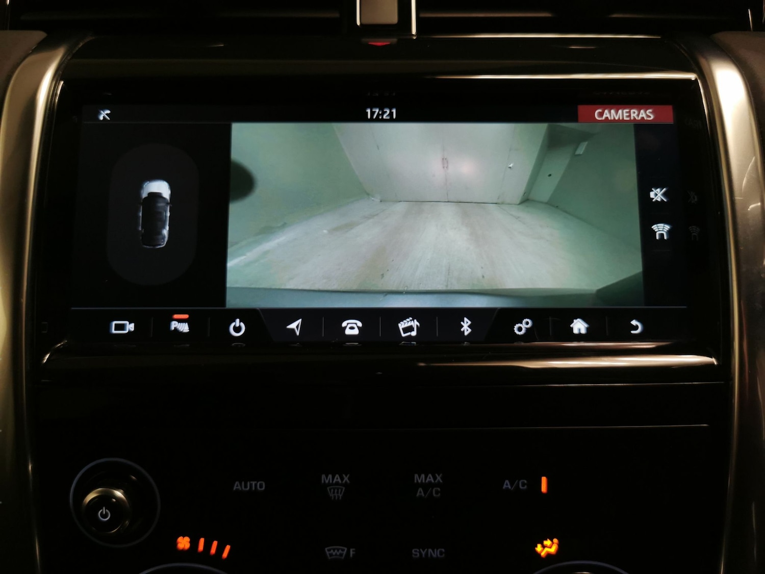 Used Land Rover Discovery Sport 2020 for sale - 77099368: Photo 5