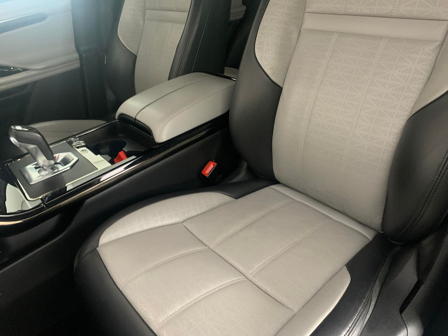 Used Land Rover Range Rover Evoque 2021 for sale - 76670000: Photo 7