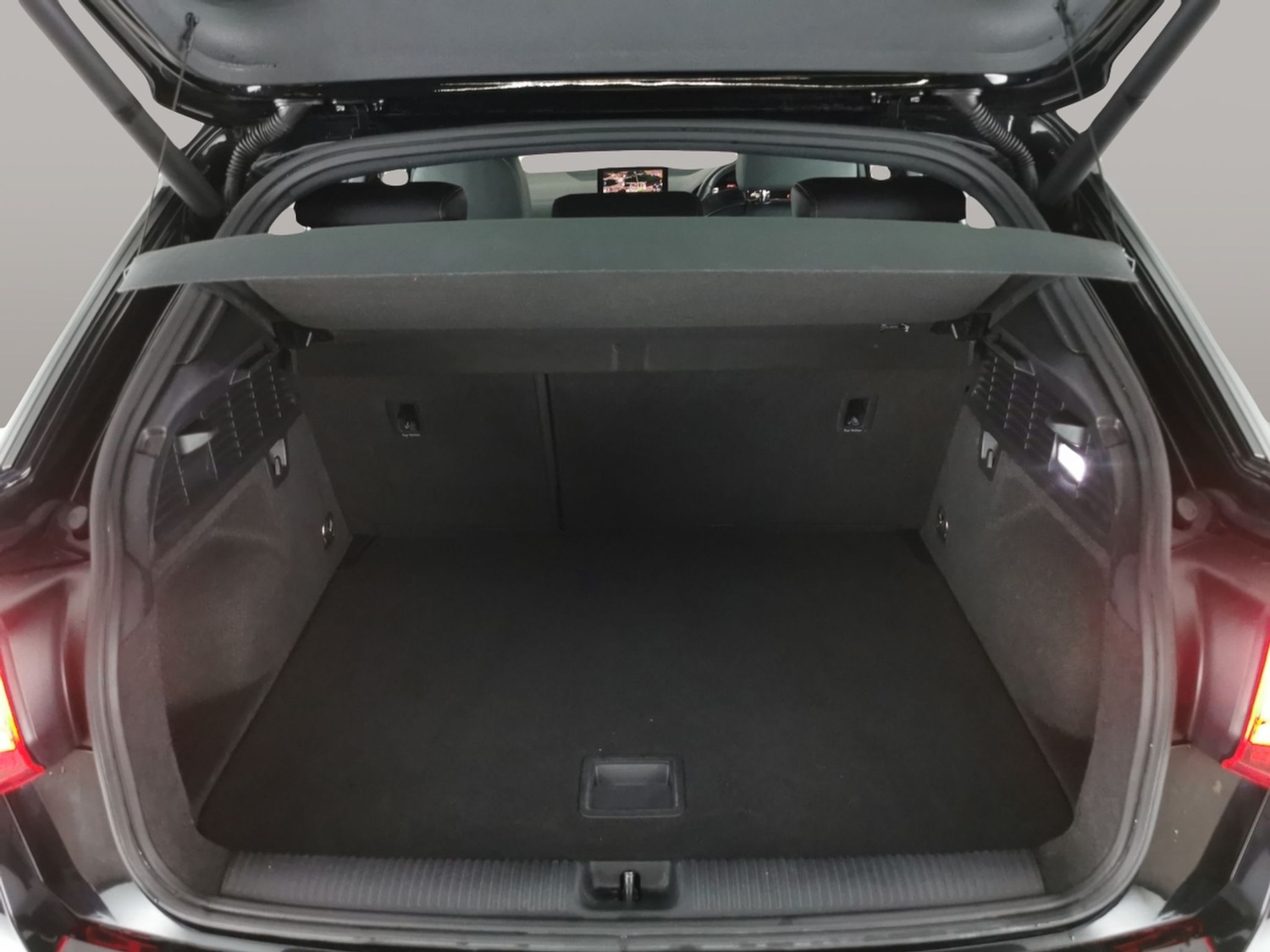 Used Audi Q2 2020 for sale - 77255696: Photo 31