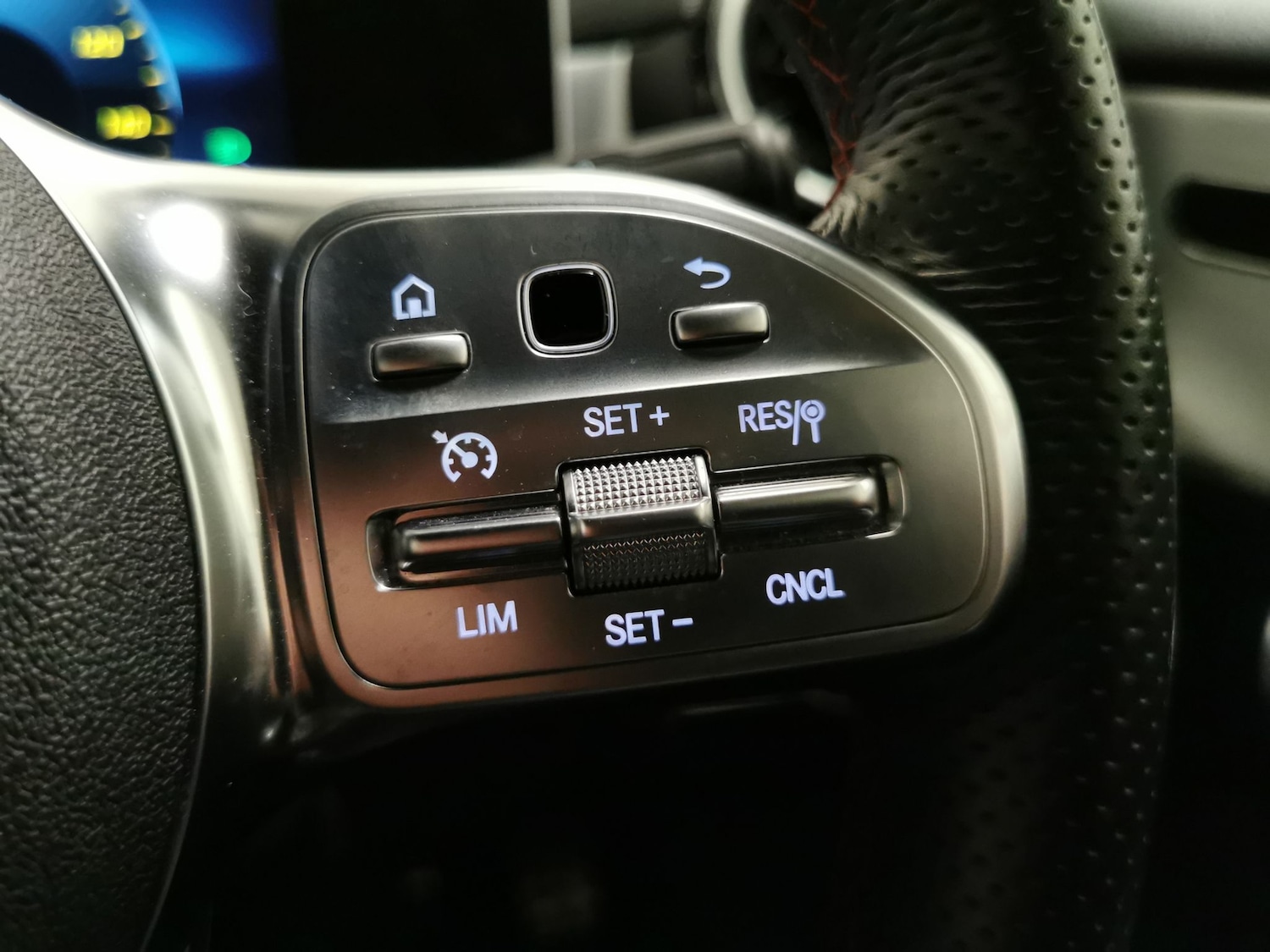 Used Mercedes-Benz A-Class 2019 for sale - 77698615: Photo 20