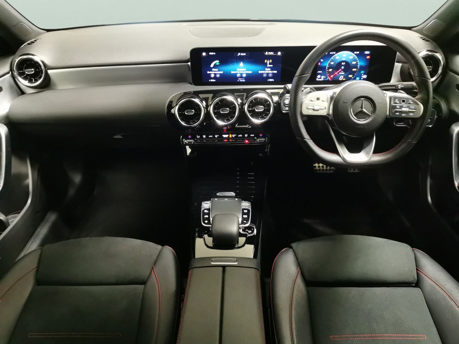 Used Mercedes-Benz A-Class 2019 for sale - 77698615: Photo 8